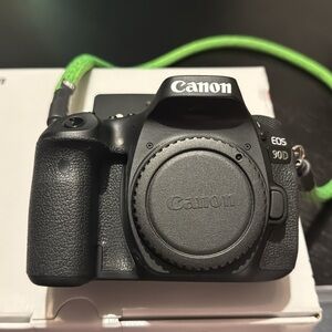 Canon - EOS 90D DSLR Camera + LENS & MEMORY CARD BUNDLE PACKAGE